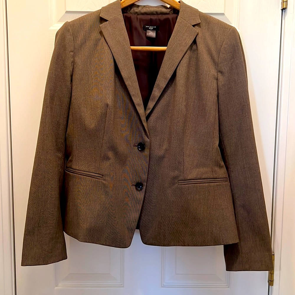 Ann Taylor Petite Classic Suit Jacket Sz 14 Brown 4 Button Cuff 2 Button Front